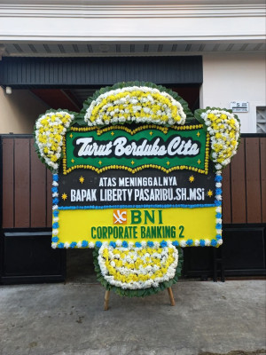 Papan Bunga Duka di Bambuapus