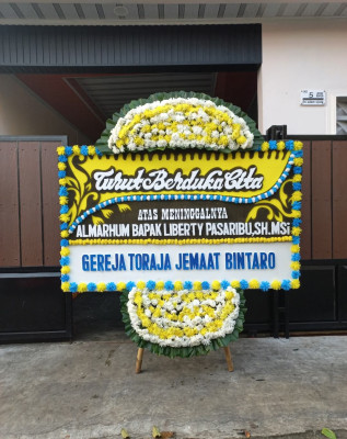 Papan Bunga Duka di Bambuapus